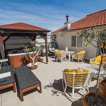 Downtown Luxury Apartments With Hot Tub Vodice Ruang foto