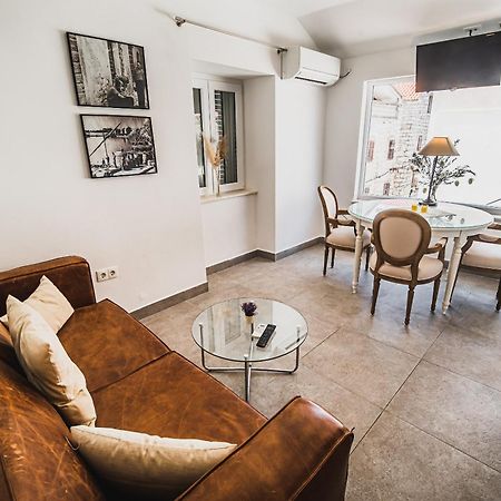 Downtown Luxury Apartments With Hot Tub Vodice Ruang foto