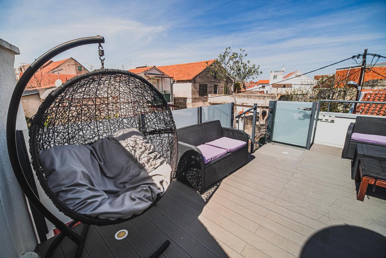 Downtown Luxury Apartments With Hot Tub Vodice Bagian luar foto