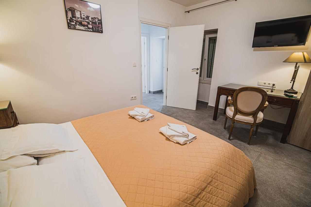 Downtown Luxury Apartments With Hot Tub Vodice Bagian luar foto